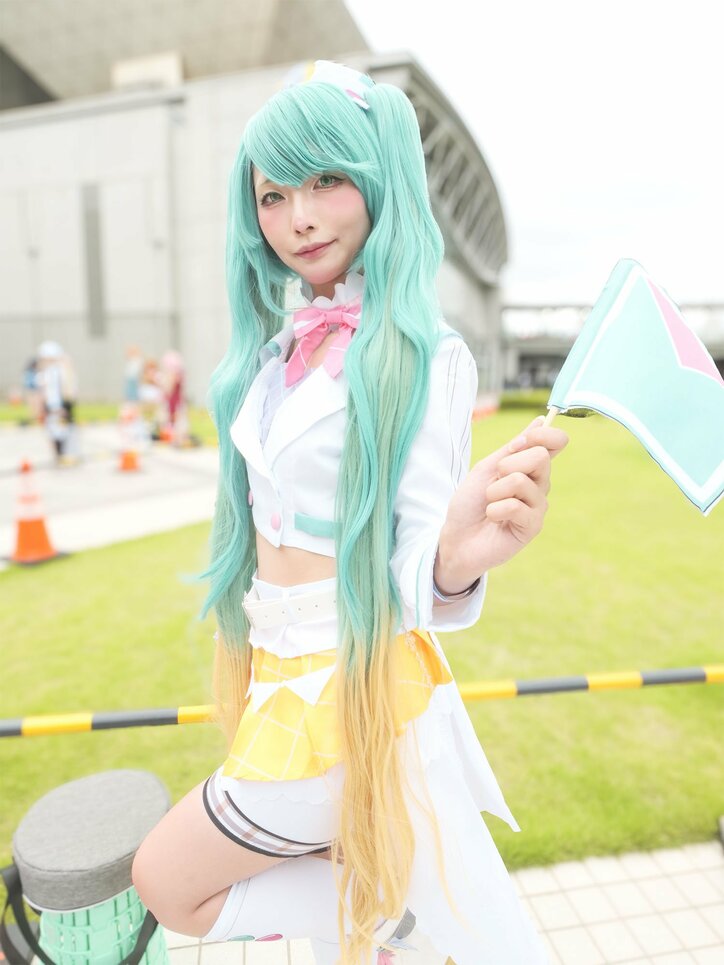 【写真・画像】初音ミク 「マジカルミライ 2024」Ver.コスプレ　3枚目