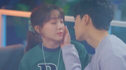 流行に疎いヒロインがトレンド最先端の雑誌編集部に配属！『ニューノーマルジン』第1＆2話