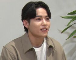 24歳イケメン経営者「施設で育った」2歳で父が他界し母も…壮絶な過去明かす