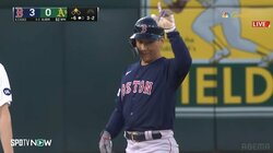 足でも魅せる吉田正尚、盗塁成功率は100％　今季7個目の盗塁決め追加点のホーム踏む「マッチョのニコリかわいい」