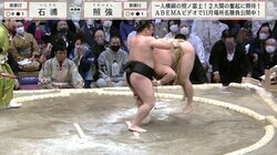 「まるでUFOキャッチャー」照強の珍しい決まり手“吊り出し”に実況席も驚き