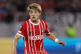 フライブルクの堂安がELで負傷、指揮官は「病院に行かなければ」…9月の代表戦に影響の可能性も