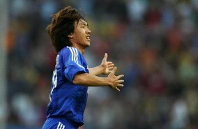 中村俊輔のようなキッカーはもう出てこない？　W杯でも減ってしまったFKの名手