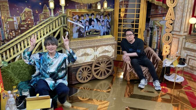 安元洋貴がチャイナドレスで女装!?岡本信彦が明かすプライベートマル秘話に視聴者大興奮！【声優と夜あそび】 1枚目