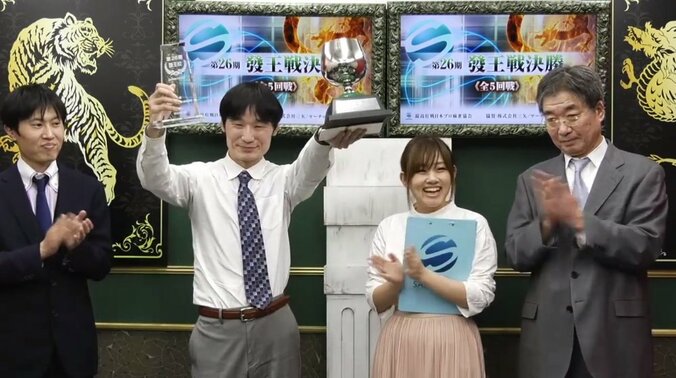 元プロ石野豊さんが2度目の優勝／麻雀・發王戦 1枚目