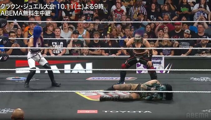 アスカの毒霧が炸裂