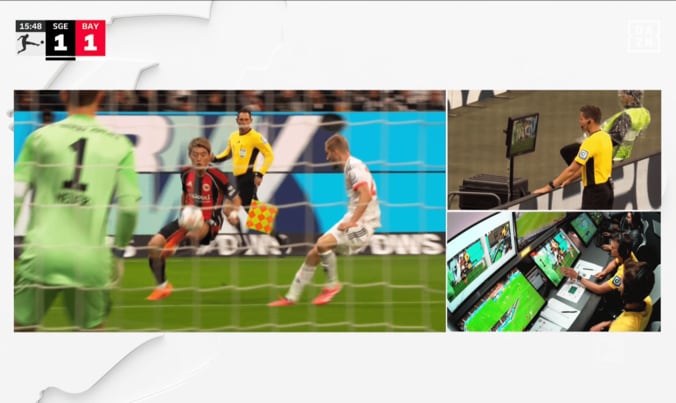 VAR確認のシーン