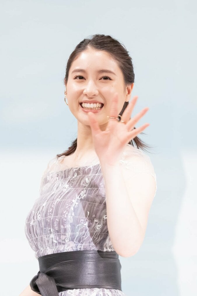 田中圭、飲み会エピソードに苦笑い「その話は止めようか」と慌ててブレーキ 21枚目