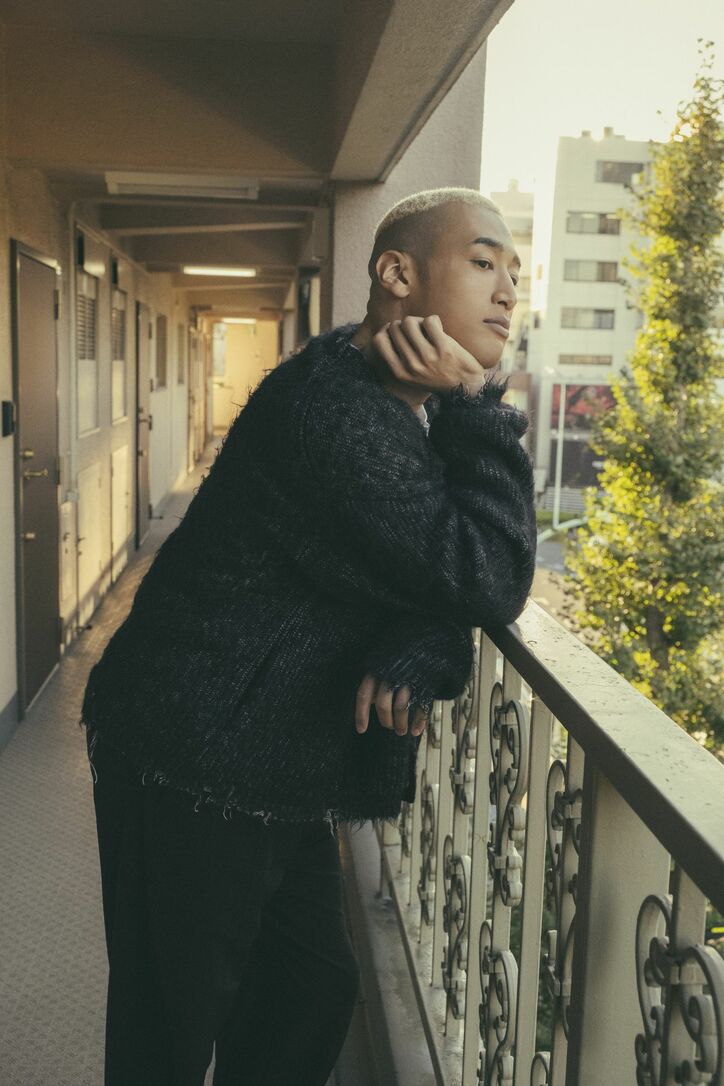 関口メンディー×小森隼「自分で決めつける必要はない、もっといろいろな役をやっていきたい」映画『昨日より赤く明日より青く』対談