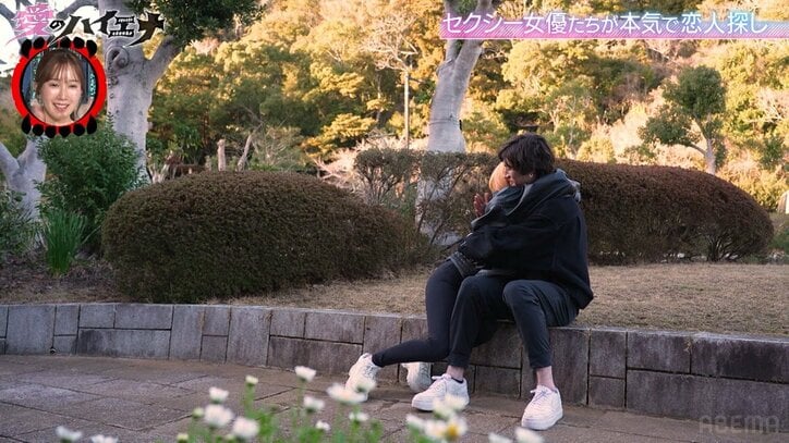 【写真・画像】広末涼子似の24歳セクシー女優、超ミニスカ姿＆上目遣いで年商25億円社長に猛アピール「まだ諦めなくていい？」　4枚目