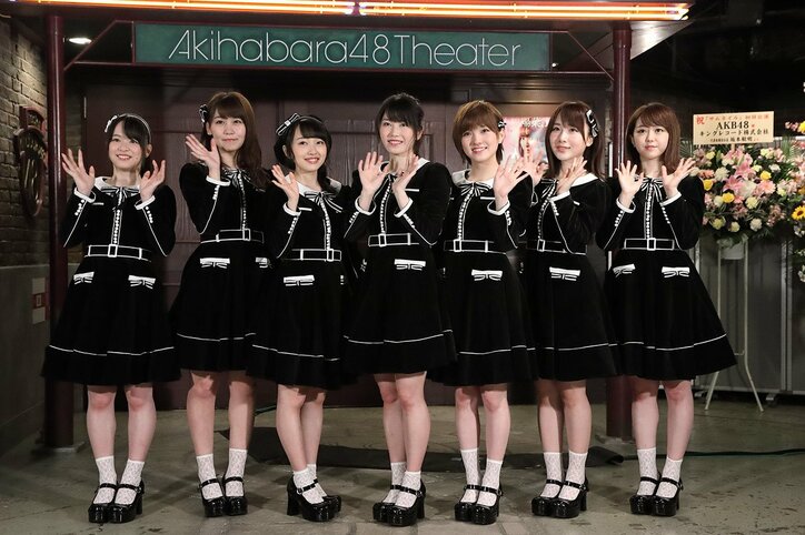 AKB48「今までで一番ハードな劇場公演」がスタート　向井地美音は東スポ記者の質問に「ブルマで滝行」を公約