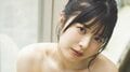 “声優界No.1の柔肌美少女”月城莉奈、「逃避行お嬢さま」テーマで初水着を披露 『週プレ』登場