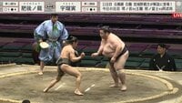 体重60キロの力士、3.5倍&150キロ差の巨漢力士に驚異の粘り勝ち “劇的”白星に館内騒然 「無差別級の醍醐味」「腕折れちゃいそう」