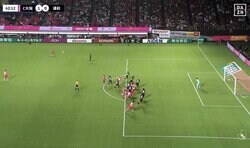 えっ、そこから狙うの？“スーパーロングFK”をぶち込んだ！ 浦和の意表を突いたC大阪ブラジル人MFの初ゴールにファン大歓喜「天才すぎる」「頭脳的だ」