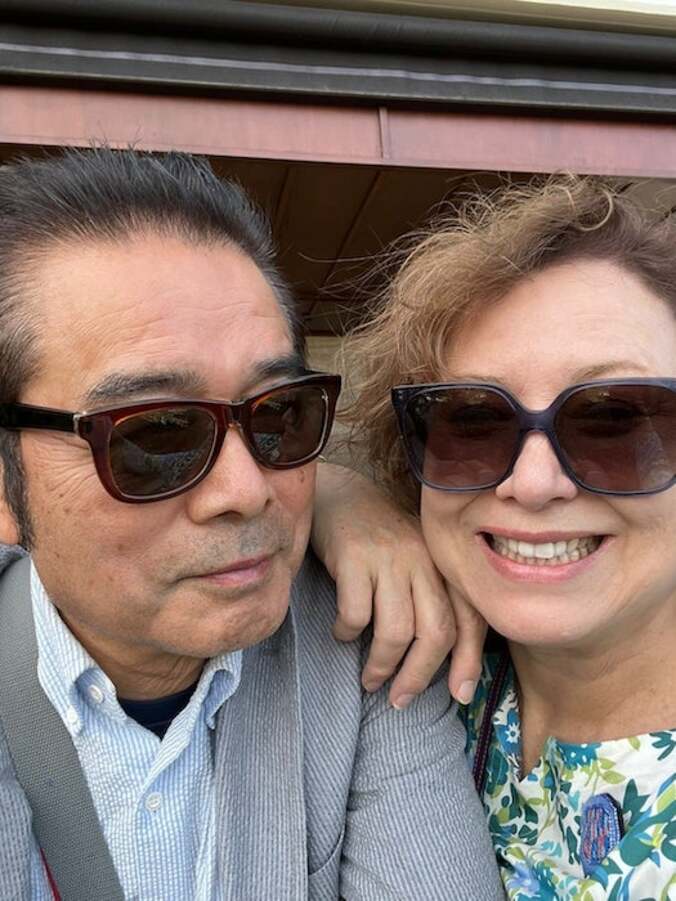  キャシー中島、夫・勝野洋とハワイを訪れたことを報告「顔馴染みのスタッフもいるので安心」  1枚目