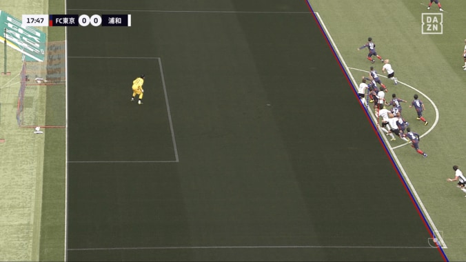 「どうやったらこんな時間が…」SNS騒然！浦和ゴールが“8分超”VARチェック「蹴った瞬間に分かったけど」長すぎるオフサイド確認 3枚目