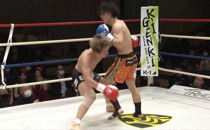 【写真・画像】　1枚目