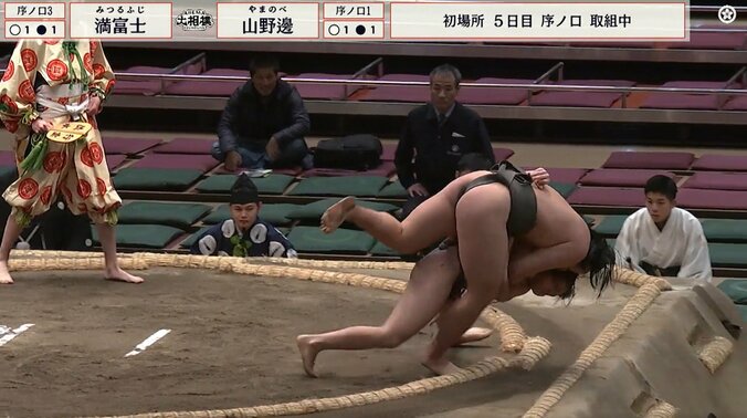 豪快な下手投げ