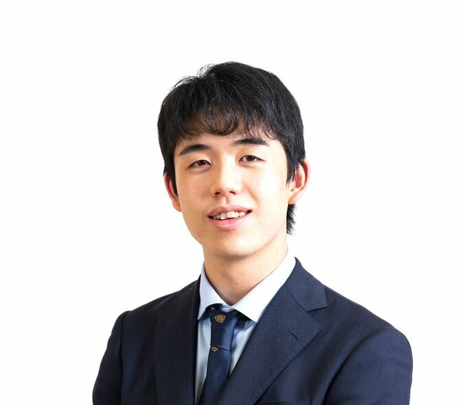 藤井聡太王位・棋聖、初の最優秀棋士賞 勝数は1位タイ、勝率は.846で4年連続1位 1枚目