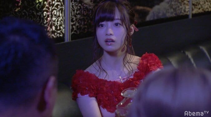 橋本環奈は泣き顔まで天使すぎた　『1ページの恋』スタートで初回から波乱の展開 8枚目