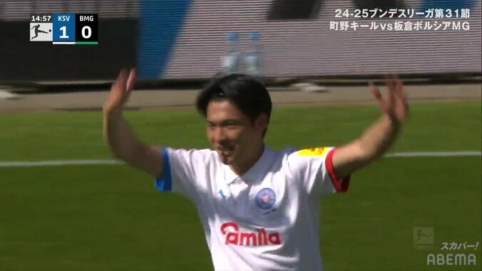 香川真司超え！町野修斗、確率“7%”の超高難易度ゴラッソ炸裂！絶妙コースに叩き込む美麗ヘッド弾でブンデス1年目の日本人最多得点記録を更新 3枚目