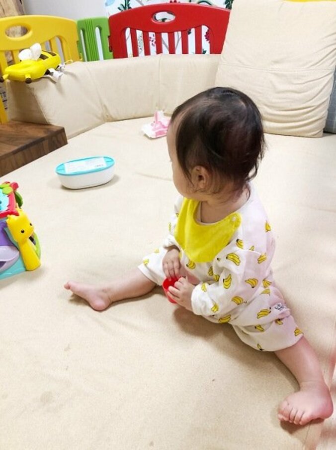 キンタロー。娘のベビーサークルが完成「うまくいくといいなぁ」 1枚目