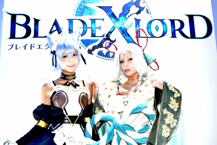 TGS、今年も開幕！CAグループブースには、新作タイトルのコスプレコンパニオンも