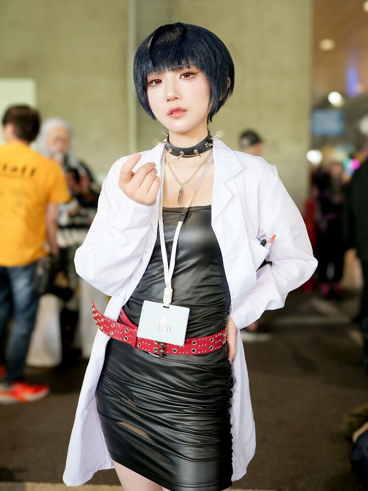 [Photos/Images] « La raison de ce cosplay ? "Parce que je l'adore !" » – Un cosplay de Tae Takemi de Persona 5 à la fois cool et magnifique ! 2nd