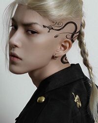 人気コスプレイヤー・八犬が「東リベ」ドラケンを完全再現！驚異の「いいね！」96万超で称賛止まず