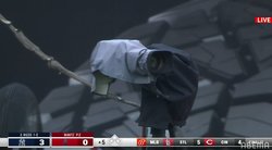 大谷翔平「専用カメラ」を現地映像が紹介も…アナログな防水対策にツッコミの声