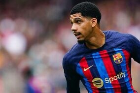 DFアラウホが右太腿の手術を決断…約1カ月半の離脱が決定、W杯出場は微妙に