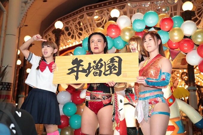 “女子プロレス界の横綱”里村明衣子、路上プロレスで大暴れ！DDT継続参戦で王座挑戦も？ 3枚目