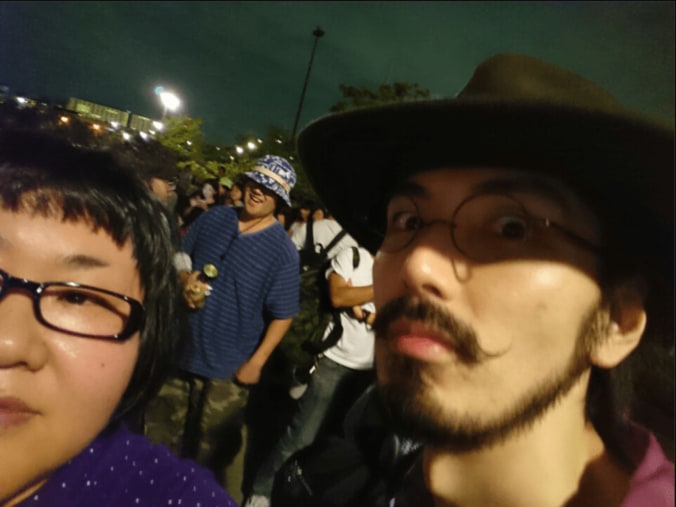 安藤なつ、銀シャリ・鰻の誕生日を“ビリケンさん似”のみやぞんと祝福 2枚目