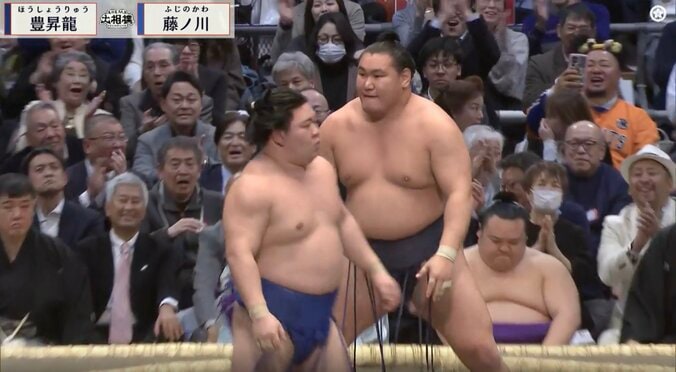 【写真・画像】横綱・豊昇龍に土…金星の熱戦に水を差す”残念な行為”が物議「なんで投げるの？」　1枚目