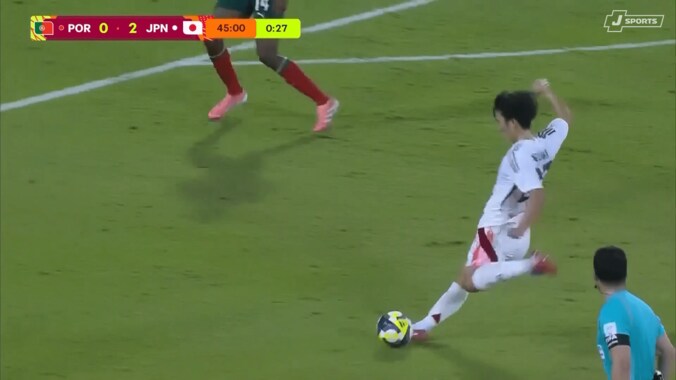 衝撃弾！U-17日本代表MFの“逆足ゴラッソ”が話題「世界にバレた」「神戸の誇り」欧州王者ポルトガルを沈黙させた瞬間 5枚目
