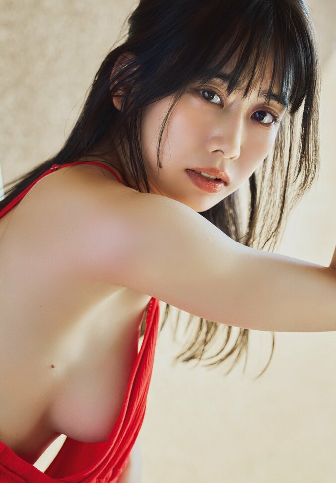 【写真・画像】“マリチチ”奥津マリリ、過去最大の大胆グラビアに挑戦 『週プレ』8年ぶりの帰還　1枚目