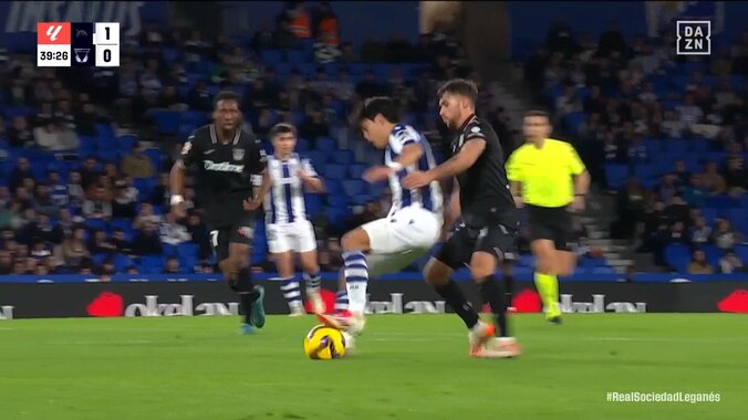 【映像】強烈プレスに対して圧巻“10秒キープ”