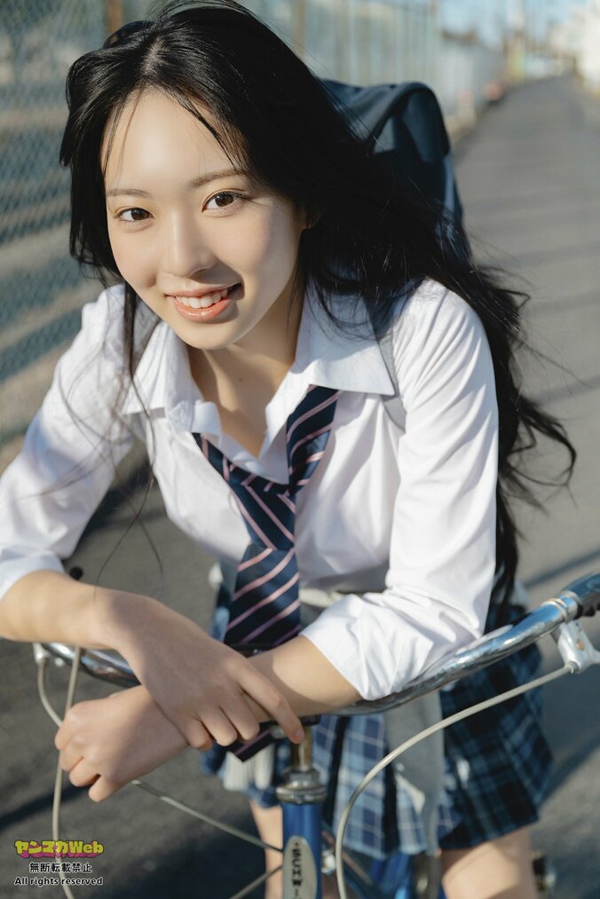 【写真・画像】　1枚目