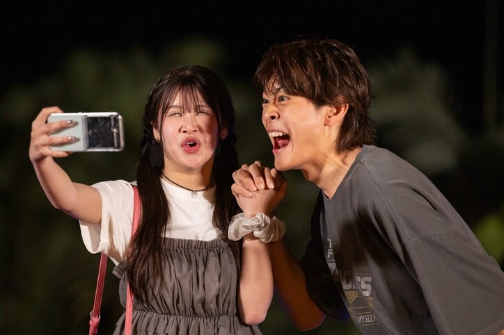 【写真・画像】カップルとしての目標は「結婚です!」全力変顔がバズった『女子高生ミスコン2023』グランプリ・りあ(米澤りあ)、イケメン年上男子・せな(黒木聖那)と相性ピッタリ!『今日好き』夏休み編2024カップルインタビュー 3枚目