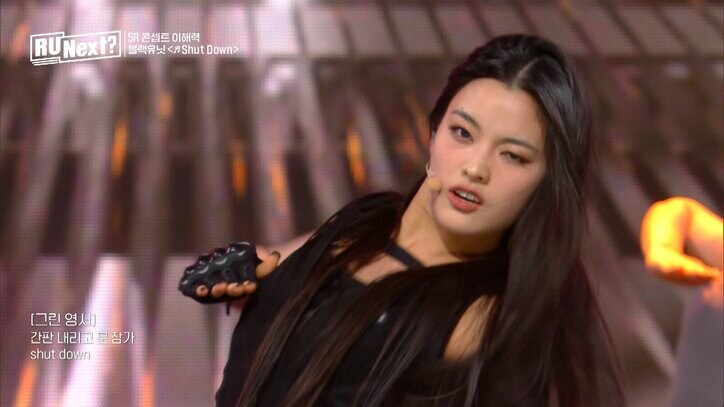 本当に15歳？　控え室から大きな悲鳴　挑発的な表情とハイレベルな骨盤ダンスで会場を魅了、日本人練習生イロハに絶賛集まる