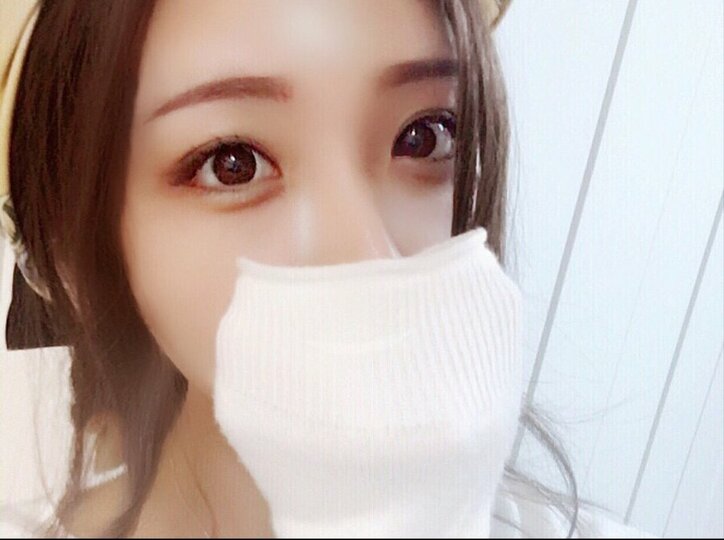 ざわちん 地味スゴ 石原さとみの ものまねメイク を公開 ポイントは ナチュラルメイク 話題 Abema Times