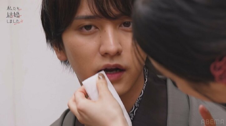 美しすぎる着物姿の紺野彩夏、唇についた金箔を瀬戸利樹が優しくタッチ…金沢でしっとり手つなぎ大人デート『私たち結婚しました4』第9話