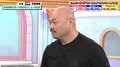 飛行機遅延で大遅刻「着る時間なかった」とクロちゃんが私服姿で登場も「地味」「クロちゃんぽくない」