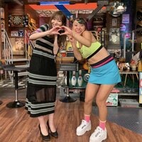 フワちゃん＆指原莉乃の2年前と現在を比較した写真に「サシフワ一生ラブ」「親密度が増してるのが良い」と反響