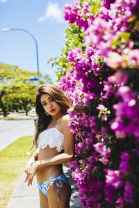 池田美優、大胆水着姿を披露！　ファッションECブランド『GRL』のイメージモデルに