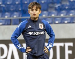 久保建英が「長距離移動＆ベスメン論争」をバッサリ！「Aマッチ期間に選手を呼ばない理由がない。サッカーが好きだし楽しみ」