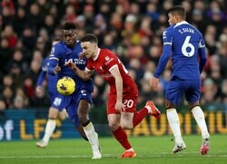 「重戦車」「怪物だ」DF２人の間を正面突破→ゴラッソの一部始終！鄭大世がリヴァプールFWを絶賛「個人で剥がした気持ちがいいゴール」