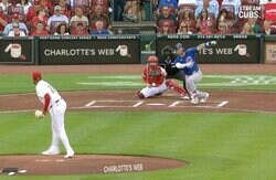 えっ？ ボールが消えた…！？ カブス・鈴木誠也、幻惑の一打で“異変”を起こした…！？ 相手外野手のリアクションが話題に「これは見えない」「大パニックw」