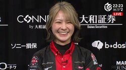 リーチ総回数18回の超乱打戦 弾幕抜けた二階堂亜樹が競り勝ち 勝利の山ポーズは照れまくり／麻雀・Mリーグ