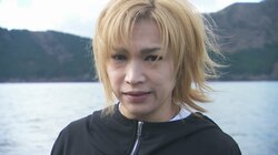 ゴールデンボンバー鬼龍院翔、『相席食堂』で100点満点の“海落ち”！ 千鳥大悟「わしより良いかも」